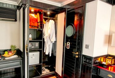 Long Quan Suite furniture