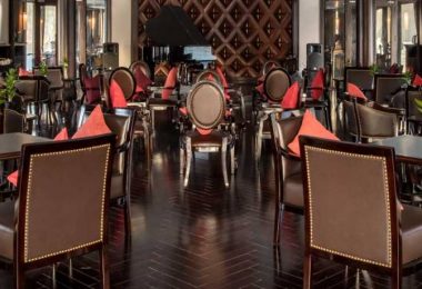 President Cruise -Piano Louge2