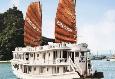 Rosa Cruise Halong bay Vietnam