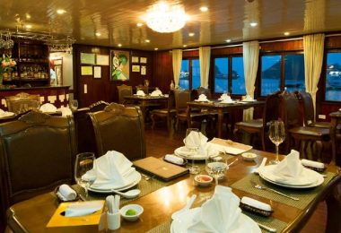 Restaurant and bar Phoenix cruise