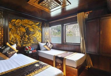 Deluxe Cabin Of Regina Cruise