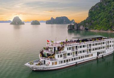 Huong Hai Sealife Cruise