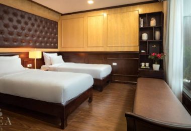 Premium Deluxe Cabins Azalea