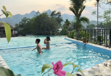 Mai Chau Swimming Pool